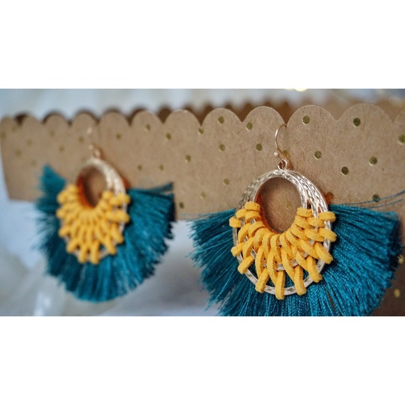 NEW! Emerald Mustard Hoop Tassel Hoop Earrings - Picture 9 of 11